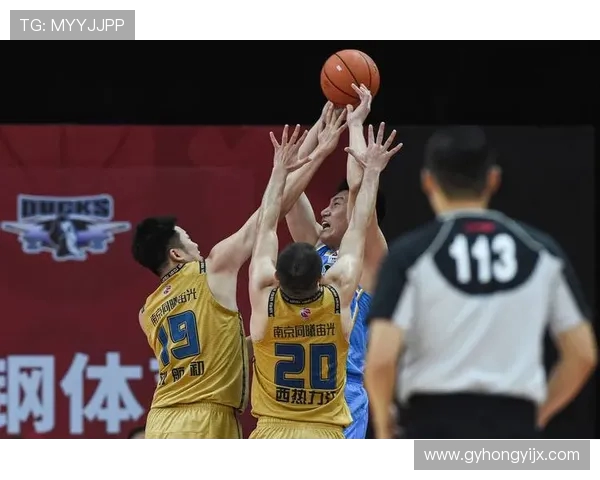 南京篮球队的节奏解析与战术分析引发的热议与关注